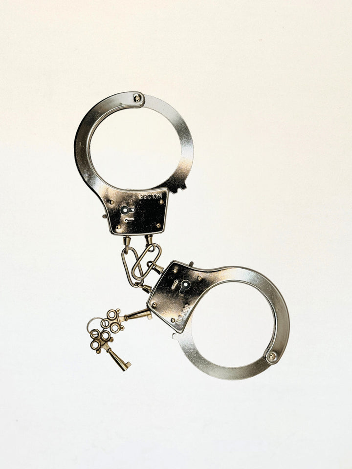 Metal Handcuffs | color plata