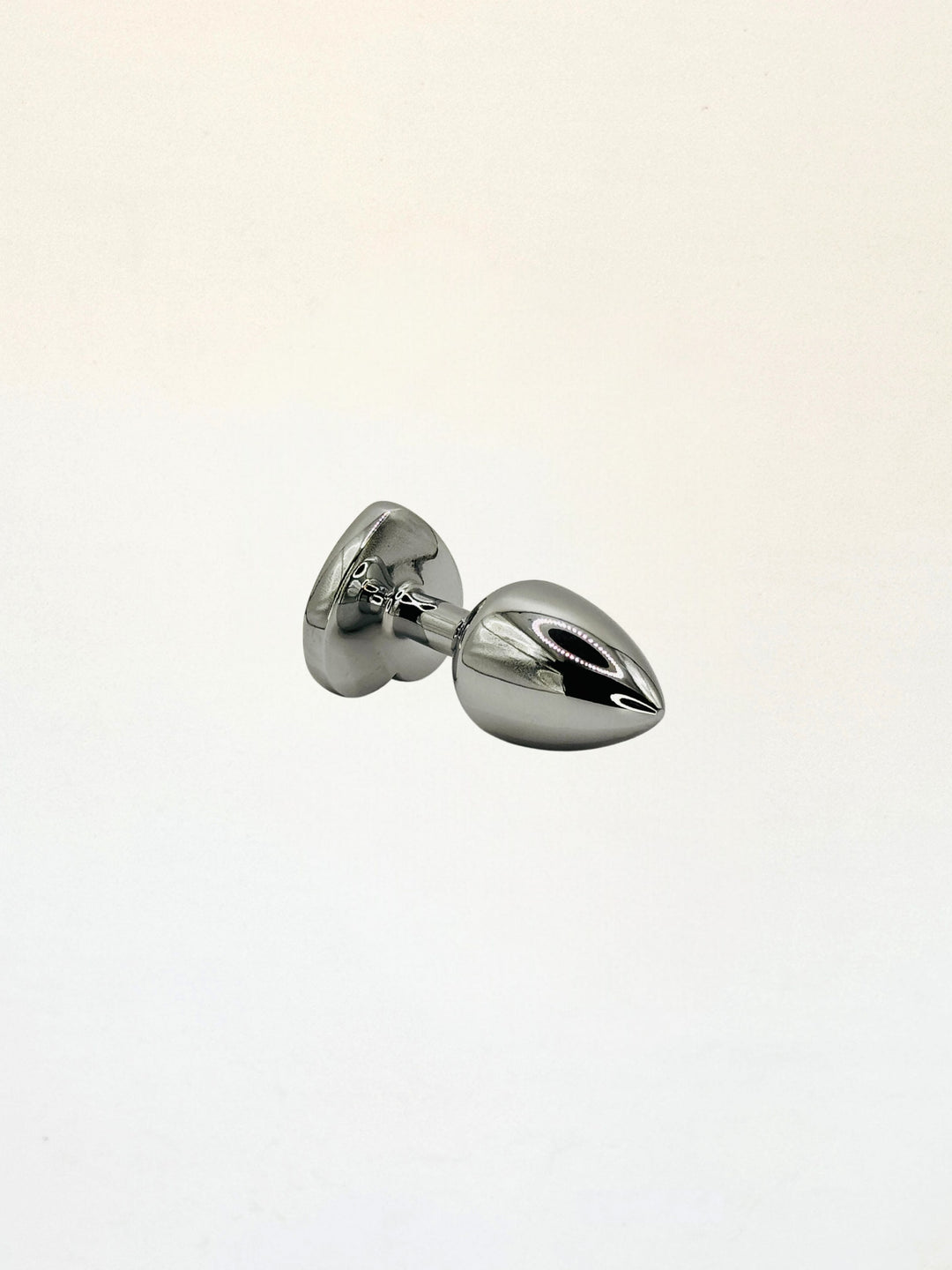 Plug | Tapón de metal en corazón pequeño