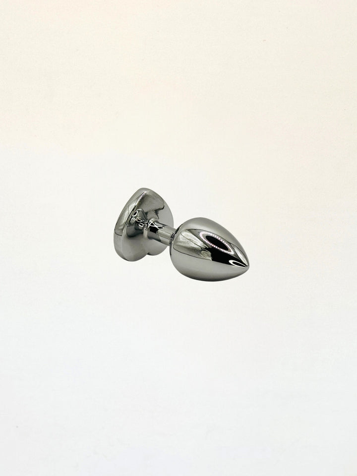 Plug | Tapón de metal en corazón pequeño