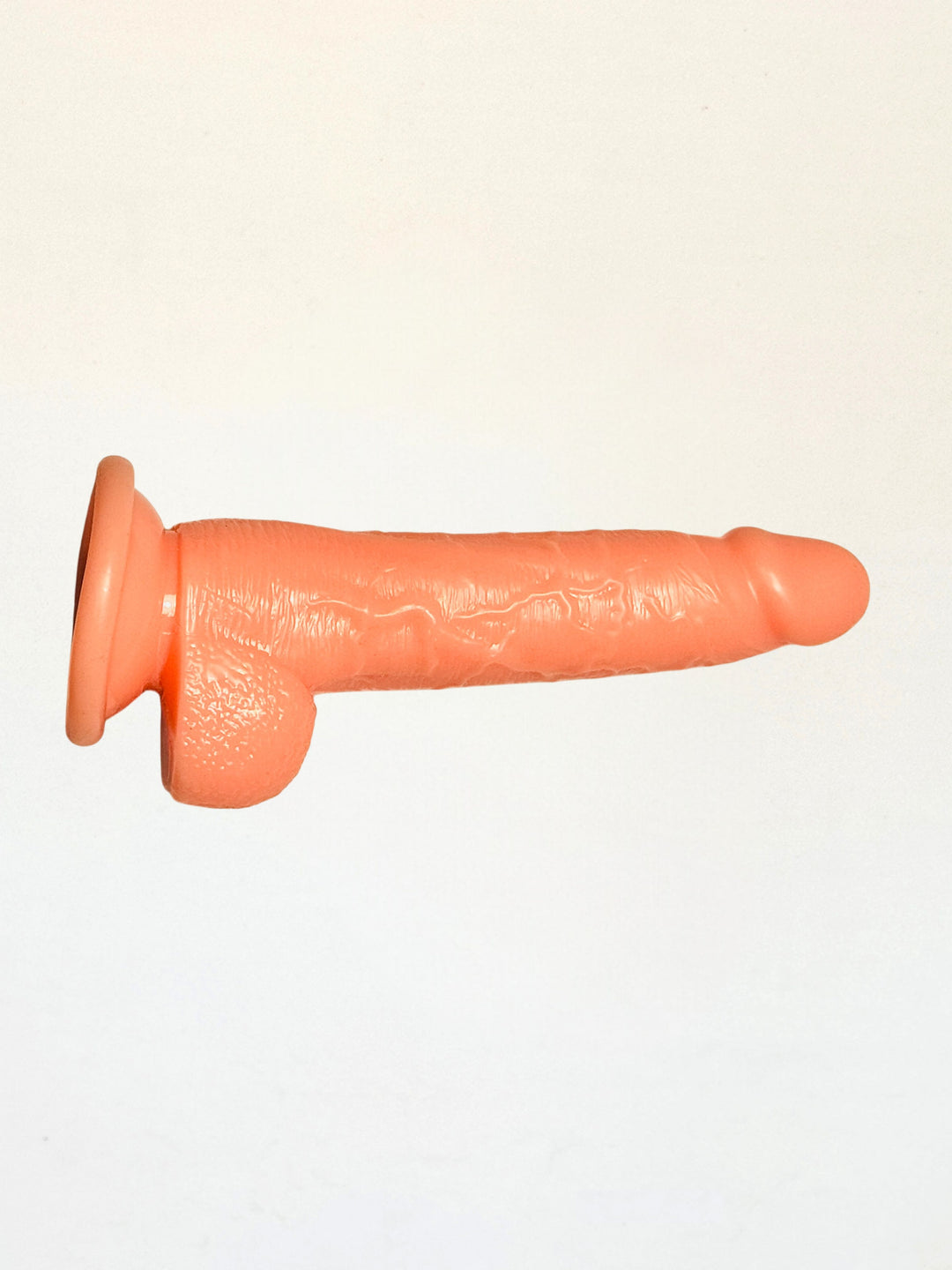 Root of man | Dildo con ventosa